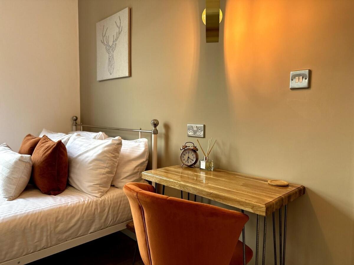קינגסטון אפון הול Deluxe Stays @ Libra Spaces מראה חיצוני תמונה